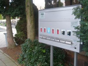 Automat na svíčky na hřbitově